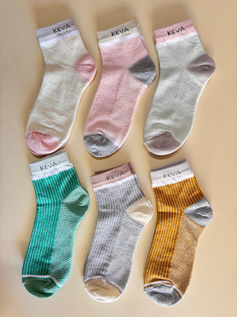 aw9 women ankle self lining pastel socks